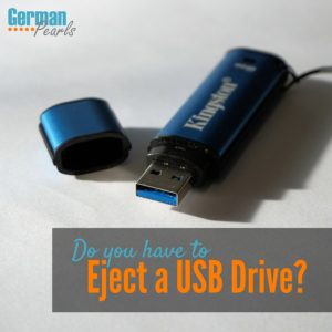 Should you select safely remove hardware to eject a flash or USB drive or can you just remove it?